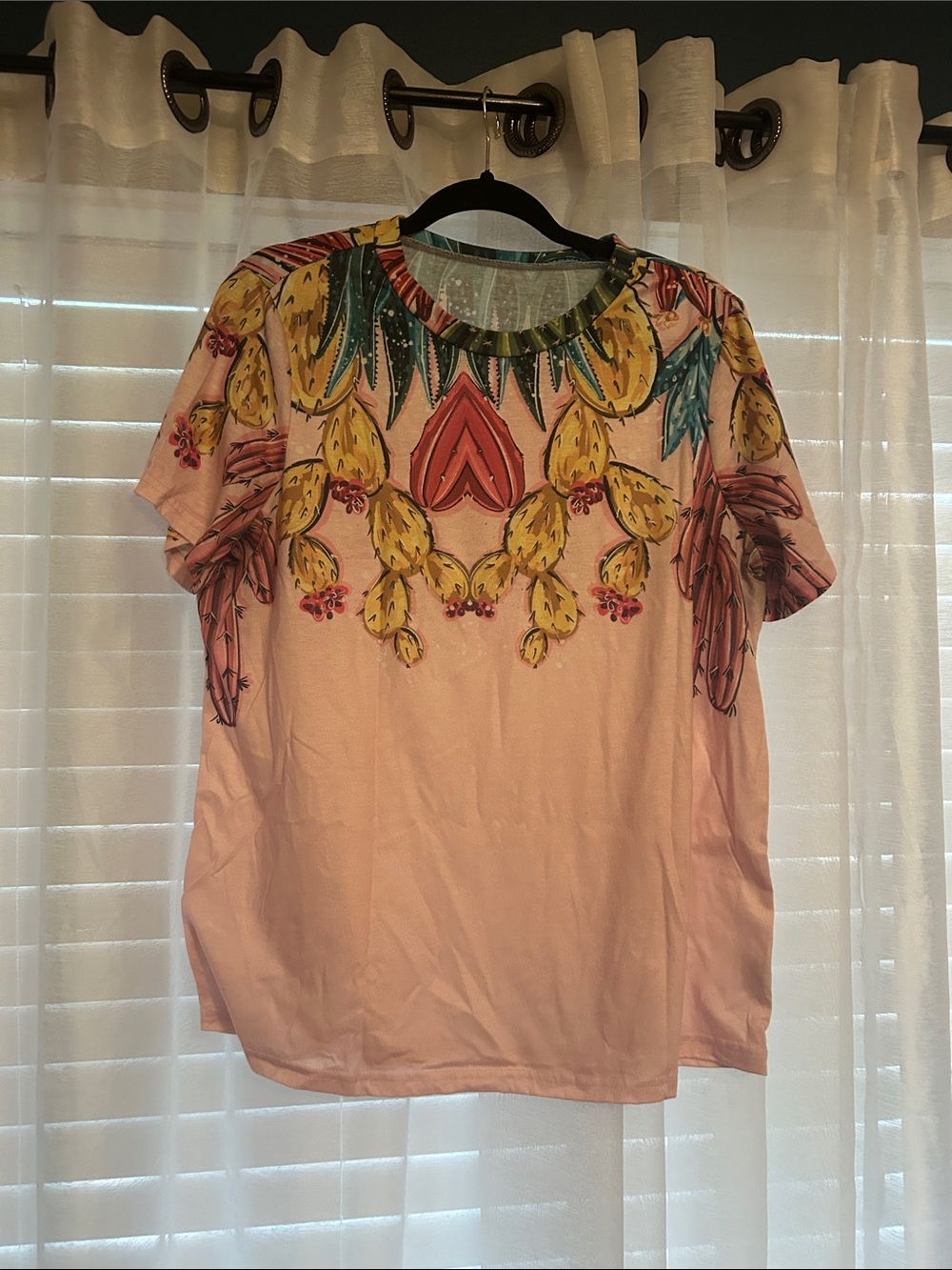 SHEIN Pink Short-Sleeve Cactus Necklace Print Tee